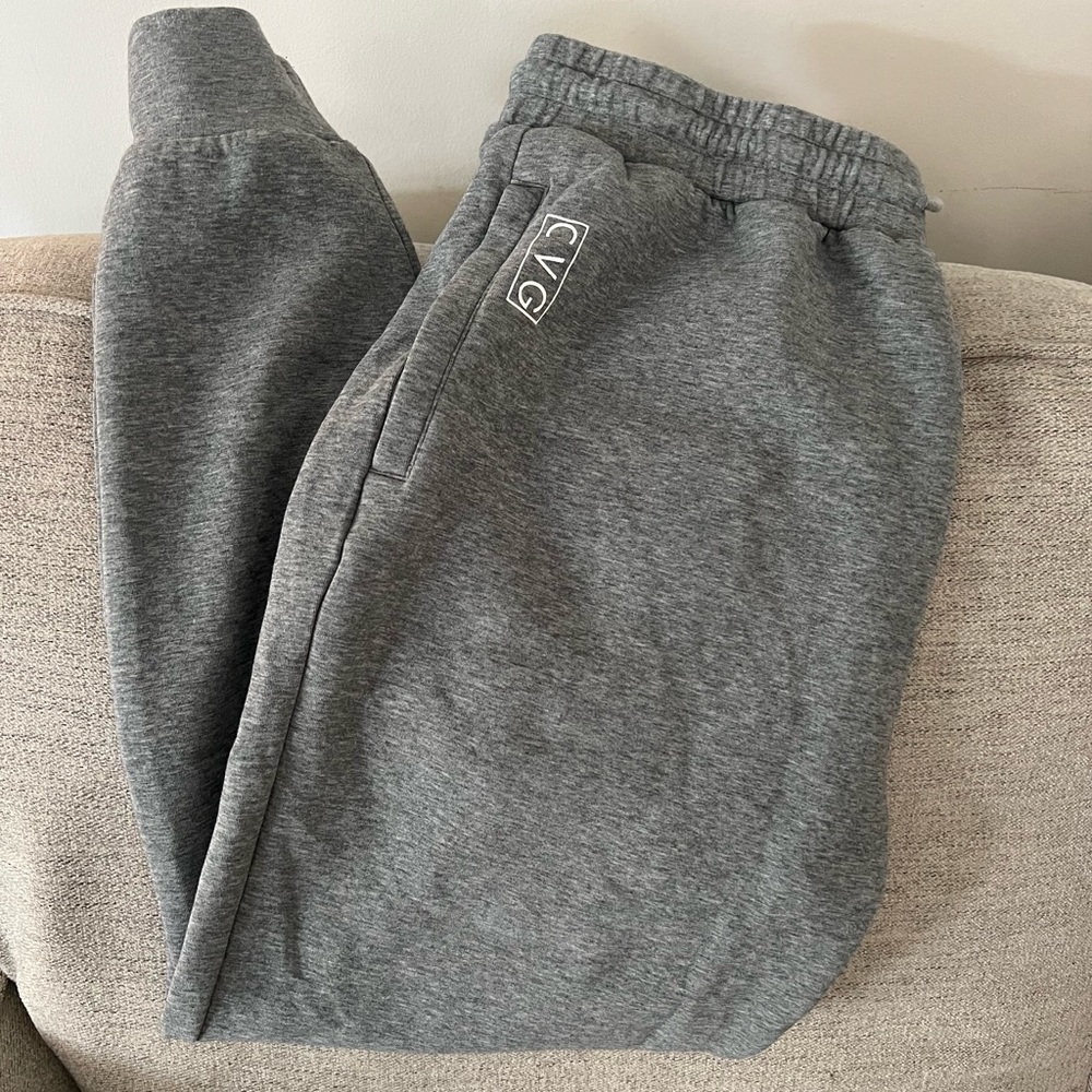 COPY - Constantly Varied Gear (CVG) Size Large Rest Day Sweats - Gray